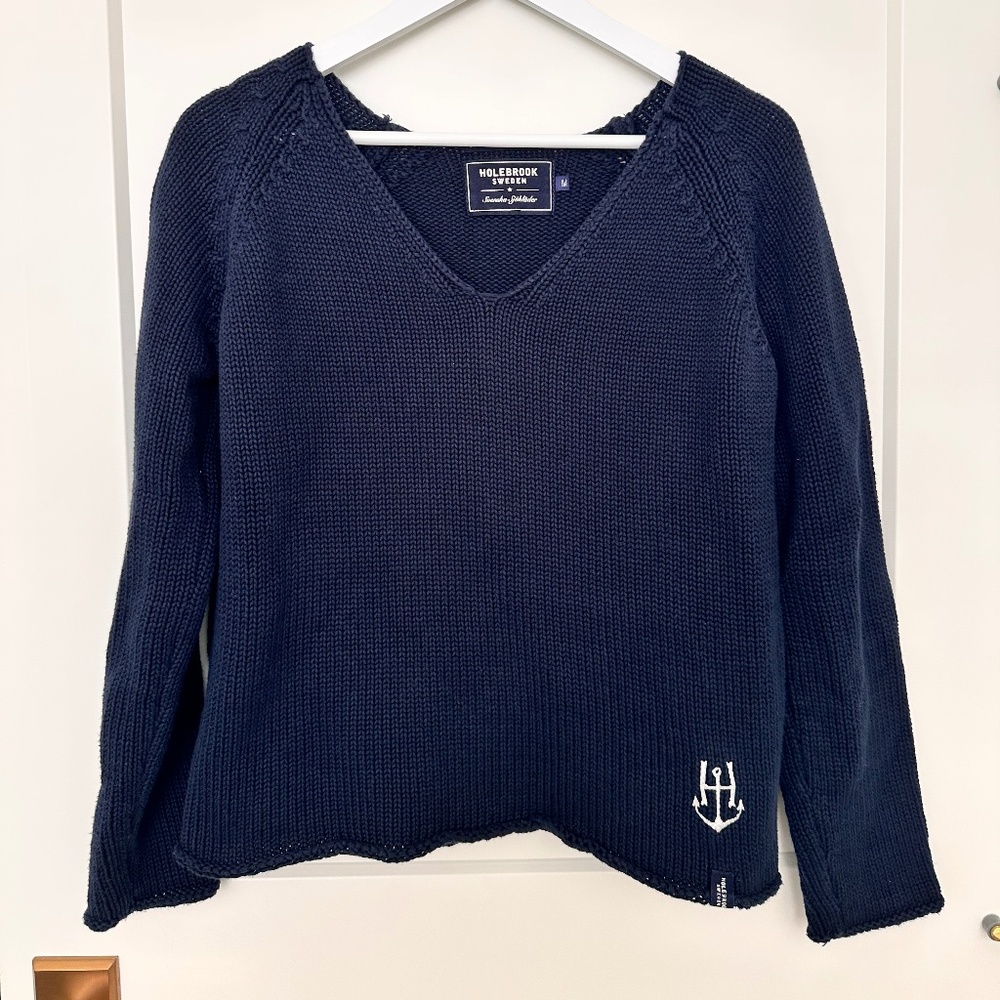 Holebrook Sweden V-Nice Sweater  (women's M)